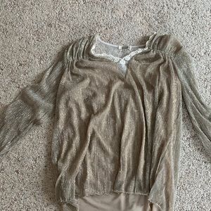 Beautiful Women’s Top